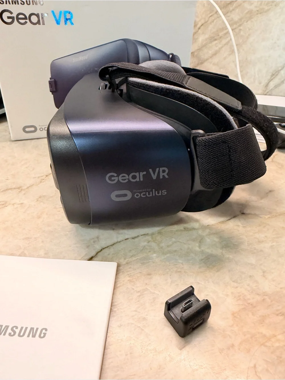Samsung Oculus Gear VR Headset - Blue Black
